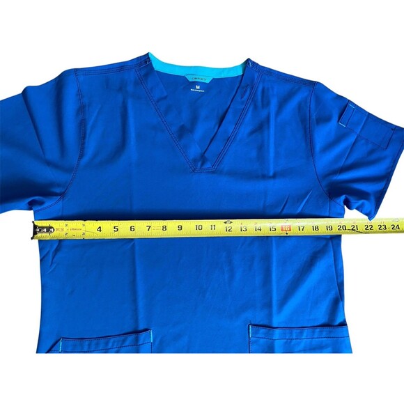 Carhartt Force Women’s Blue Scrub Top Size M Medical V Neck Comfort - Picture 6 of 11
